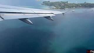 that girl in the airplane made me cum in two minutes with her handjob