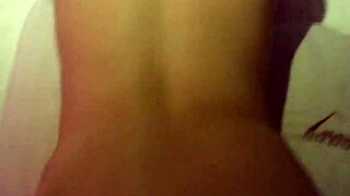 Big-assed milf gringa fucks me doggystyle intensely