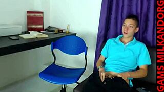 wow, horny universitaria fucks compañero after classes!