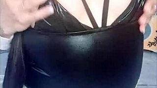 Conejita Playboy Sexy Enjoys Big Thick Dildo