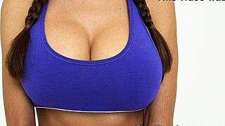 I admire Khalifa's booty, it's so perfect and vintage