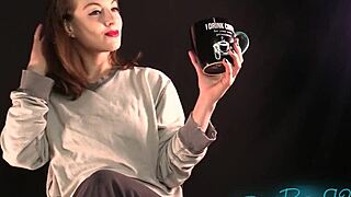 Start Your Morning With A Cup Of Dominating Milf Housewife In Yoga, Humiliating You With Lipstick