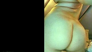 sexy jovencita muestra su hermoso cuerpo y se masturba para sus seguidores