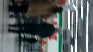 Candid teen 18+ booty in jeans