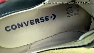 i adore this gay boy's feet