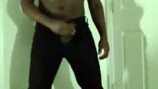 thinking of romantic things like worshipping women by cumming for one for free