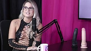 compilados da amanda smell no bora cast com bruna carlos - parte 1 watch on sheer red