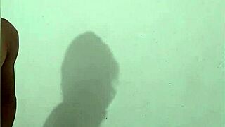 Miamor does it so well even though she didn't want to be recorded, isn't she beautiful?