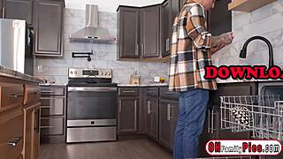 Petite teen 18+ sawyer cassidy does laundry and rides big dick