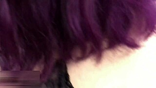 mi hermanastra me pide venirme en su cara