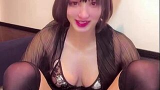 猫耳セクシー女装が配信しながらオナニーする動画, cute asian ladyboy masturbates