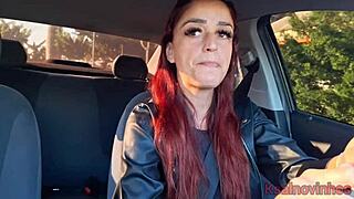 Safada motorista de aplicativo flagra passageiro se masturbando atr�s