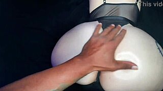 Goth Pawg Contrasts In Her First Blacked Experience