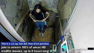 tsayyyy what are you doing to michelle anderson, spreading in shower?