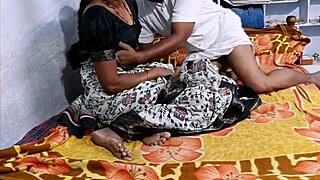 Desihotcouple - update indian hot wife homemade boobs sucking pussy licking part 1!