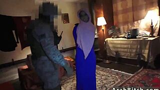 BLOWJOB TO PAY RENT LOCAL WORKING GIRL