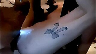 Ich Muss Das Sperma Aus Meinem Herrn Sein Arsch Lecken!