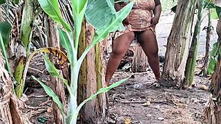 milf evangelica with big pussy peeing in public, wanna see?