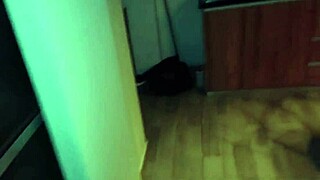 juegos calientes con mi madrastra - mi madrastra y yo jugamos al final sentir cosas ricas - artemisa la madrastra caliente