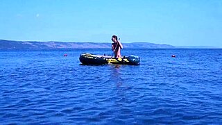 i'm onna boat in the water volga-river, ya know