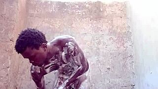 Best sex way is showering together with big cock