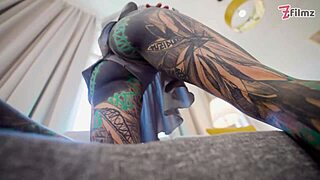 Double anal slut in gangbang