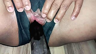 this young girl has the hottest ass and she still drinks milk 🍶