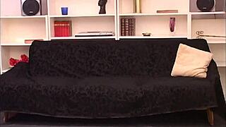 riprendo di nascosto lamante di mia madre