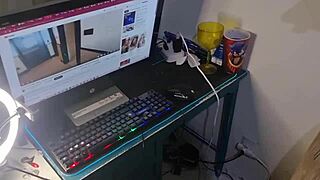 Vlog De Mudança - Alice Hael in Crossdressing Transsexual Session