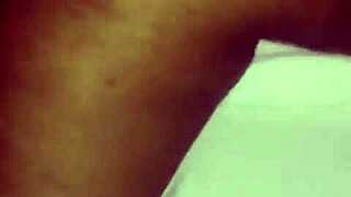 Esposa puta pede para o comedor encher ela de porra e marido filma tudinho