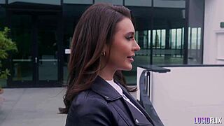 Ella reese deepthroats big tits