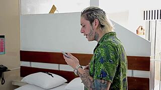 colombian whore i found on dating app gets fucked by horny foreigner