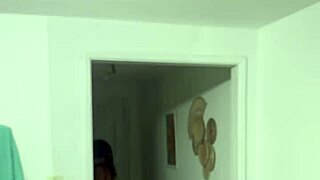 belinha gave her pussy to the guy and got two cumshots inside?