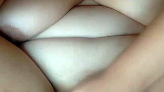 pajerita from argentina, wanna see her solo orgasm squirting? 😏