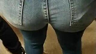 Spying on Culotte in the Metro