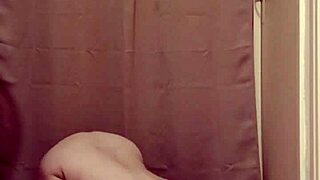 esclave f en mode petite 18+ écolière, want to see me humiliated and flashing?