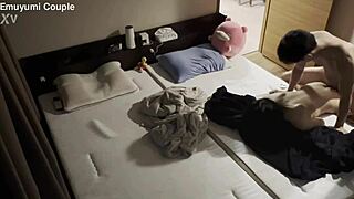 目が覚めた瞬間からsexしちゃうお盛んな新婚夫婦朝から感度が良すぎて痙攣絶頂　ハメ撮り　はめどり　正常位　デカ尻　喘ぎ声　淫乱　人妻　巨乳　美少女　かわいい　個人撮影　素人　日本人　えむゆみ