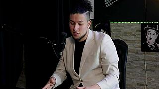 Explained Massage Preliminaries Takes Work Seriously Expands Female Body Knowledge And Squirting