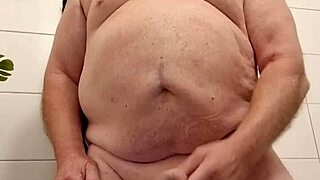 I'm Old Man Chris, Talking Dirty But Making Unintentional Speech Errors Often