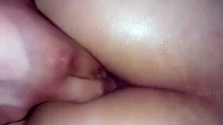 Un Anal Con Los Dedos