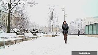 Anal Queen Alysa Gap Fists Gaping Asshole