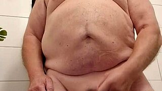 I'm Old Man Chris, Talking Dirty But Making Unintentional Speech Errors Often