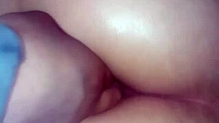 Un Anal Con Los Dedos