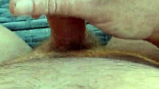 Je Me Branle Et Je Jouis Sur Mon Ventre