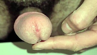 Frenulum edging and cum 😏