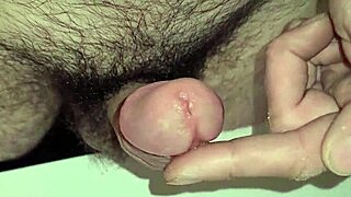 Frenulum edging and cum 😏