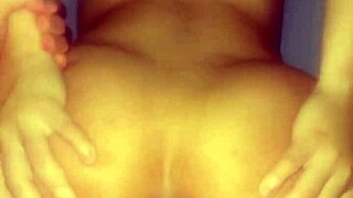 Fudendo A Rabuda Cacheada Na Madrugada