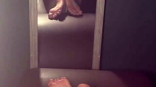 18 Year Old College Slut Gives Sloppiest Blowjob of My Life