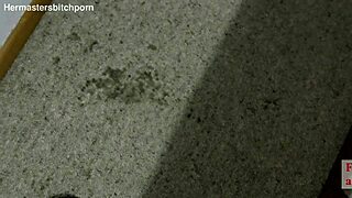 Piss Like a Man, Trashy Kiwi Milf! But She Fails Dismally in Dirty Accident!