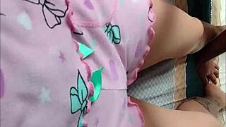 Colombian girl seduces me in pajamas